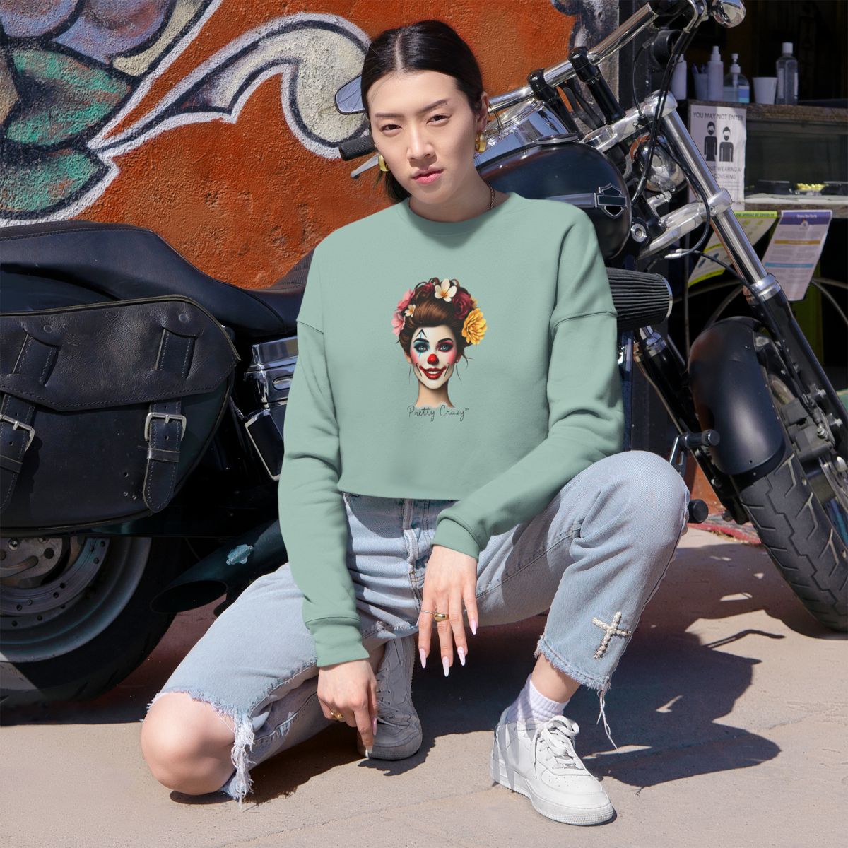 Pretty Crazy Clown Face Graphic Cropped Sweatshirt
